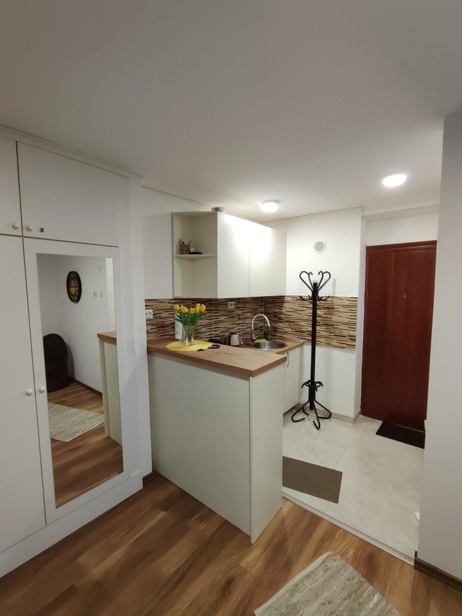 Appartamento Apartman Lasta Banja Luka Esterno foto